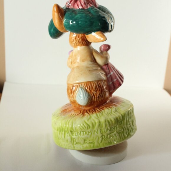 Schmid 1977 Beatrix Potter Benjamin Bunny Music Box - Picture 3 of 5